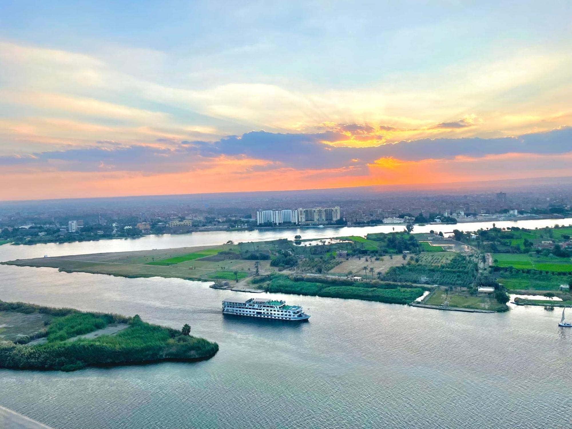 Modern Luxury In Maadi Nile View Cairo
